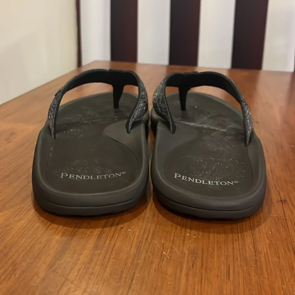 Pendleton Carico Flip Flops Thongs Sandals Shoes Southwest black New Mens Sizes
